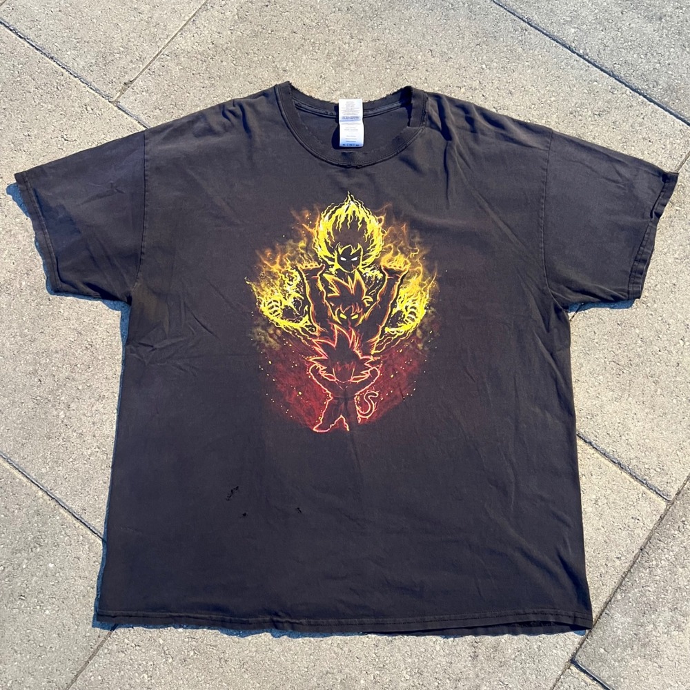 Gildan Dragon Ball Z Goku Evolution Graphic T-Shirt Black Mens XL Distressed